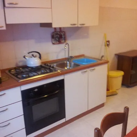 Crispi Appartamento Guidonia